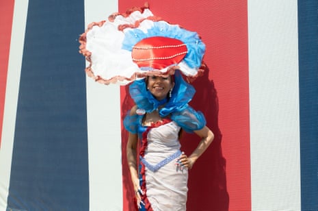 Milliner Tracy Rose looking very patriotic at Royal Ascot.