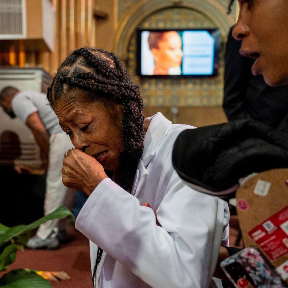 Sonya Massey's mother called 911 and asked police not to hurt daughter before shooting death | Illinois | The Guardian