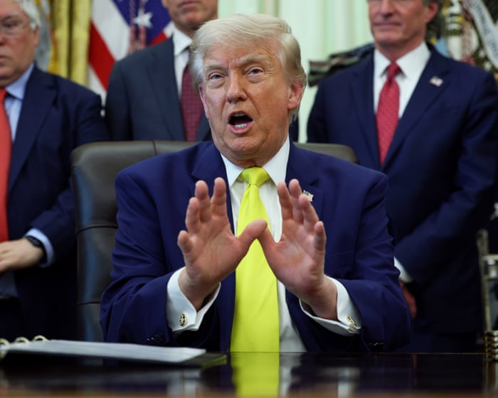 Trump says Zelenskyy-Putin meeting would be 'great' after Ukraine president's letter - video