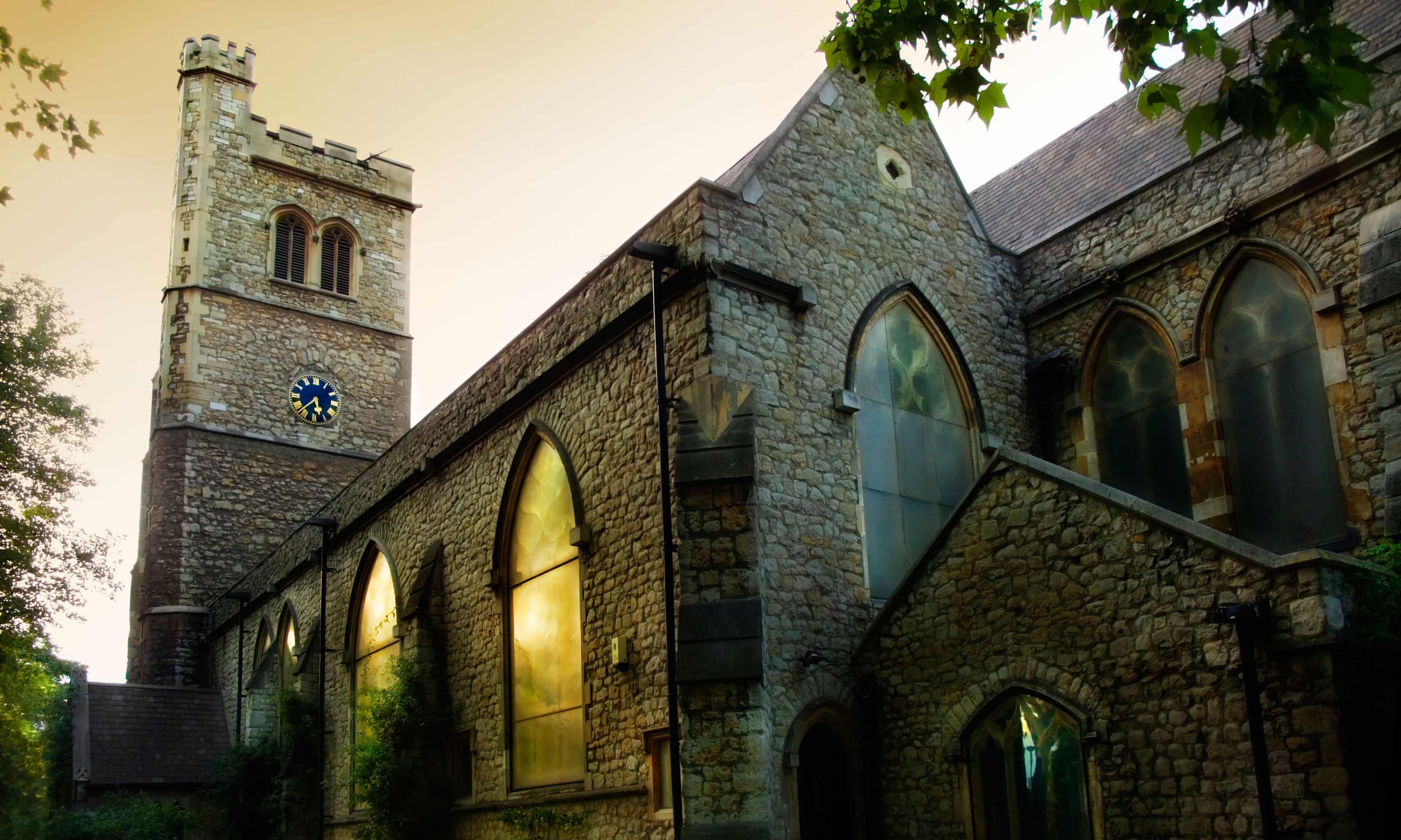 Biserica Angliei în criză după demisia arhiepiscopului din cauza abuzului sexual | sursa foto: The Guardian Biserica Angliei în criză după demisia arhiepiscopului din cauza abuzului sexual | sursa foto: The Guardian