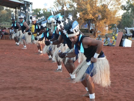 Mualgau Lak Gubau Gizu ceremonial performers from the Torres Strait perform the movement of a shark constellation at the opening ceremony.