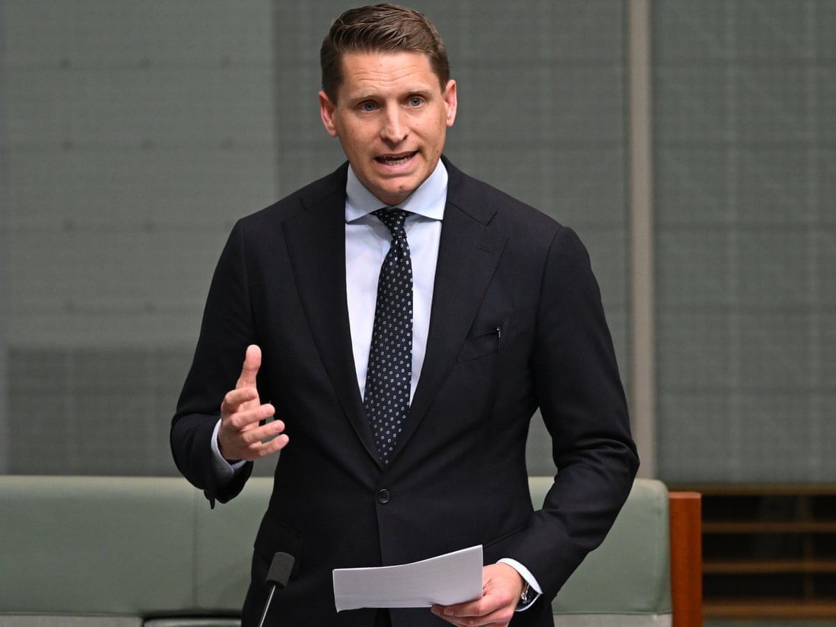 Andrew Hastie on Trump's 'overconfident' Iran war – Australian Politics podcast | Liberal party | The Guardian