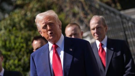 Donald Trump explains decision to pause US tariffs for 90 days - video