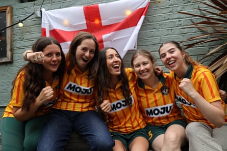 Players from Hot Shots United at the Leyton Star