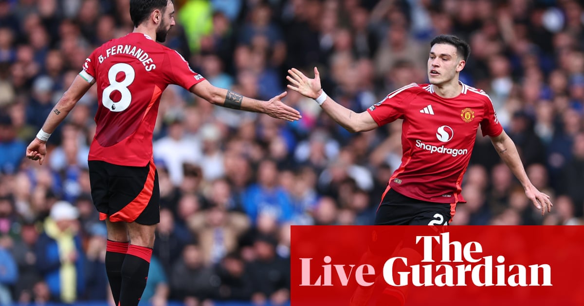 Everton 2-2 Manchester United – as it happened