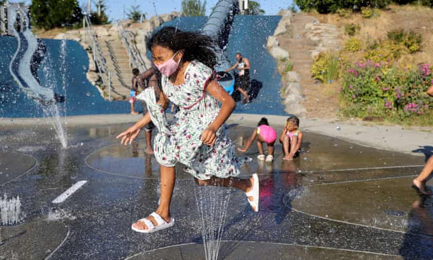 ‘Heat dome’ in Pacific north-west breaks records as Portland braces for 115F | Seattle