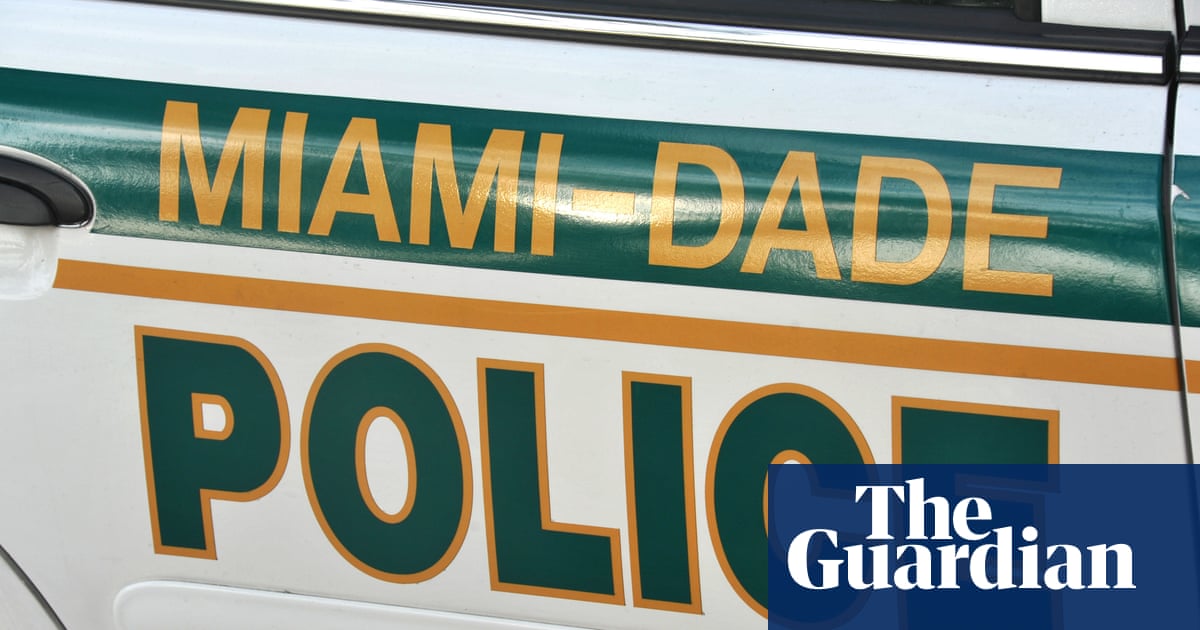 Two dead and seven wounded in shooting at Florida shopping mall