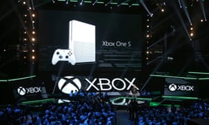 XBox presser at 2016 e3 Expo in Los Angeles.