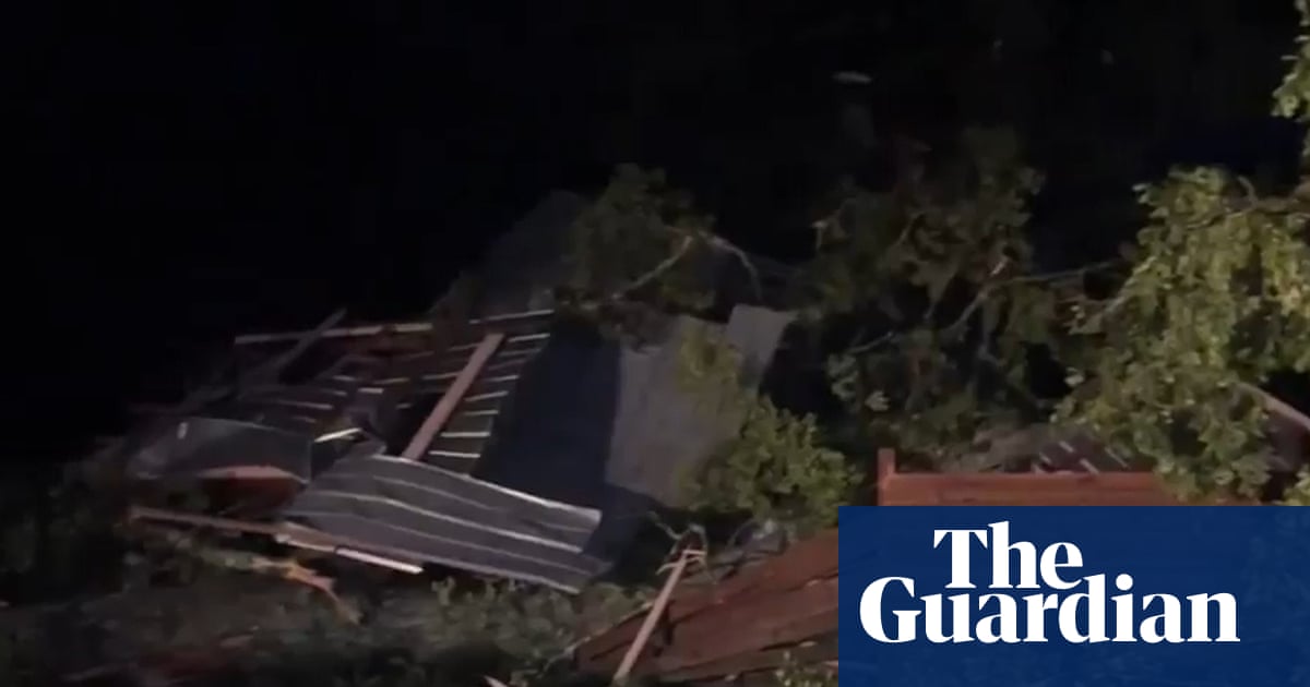 Nearly 500 homes damaged in Mississippi as multiple tornadoes reported