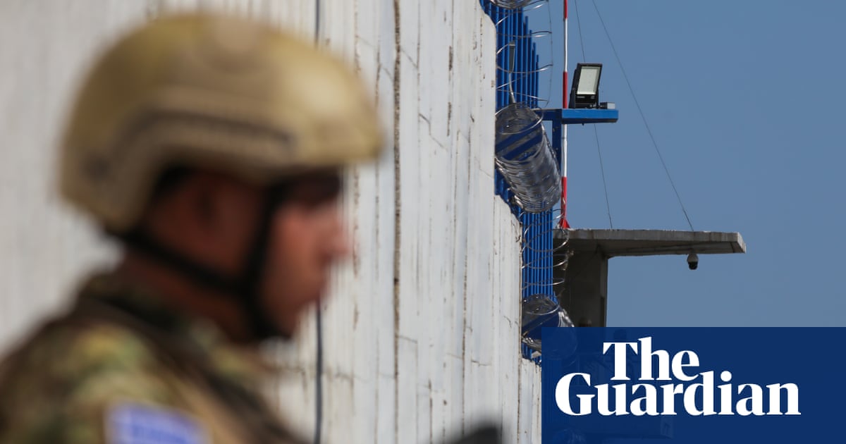 El Salvador’s mass arrest policy may have led to crimes against humanity, study shows