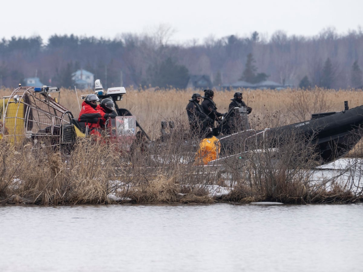 Heartbreaking': eight bodies recovered from waters at US-Canada border | Canada | The Guardian