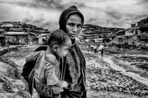 Rohingya Refugee Mother by Mohammad Rakibul Hasan, 1st place winner Compas