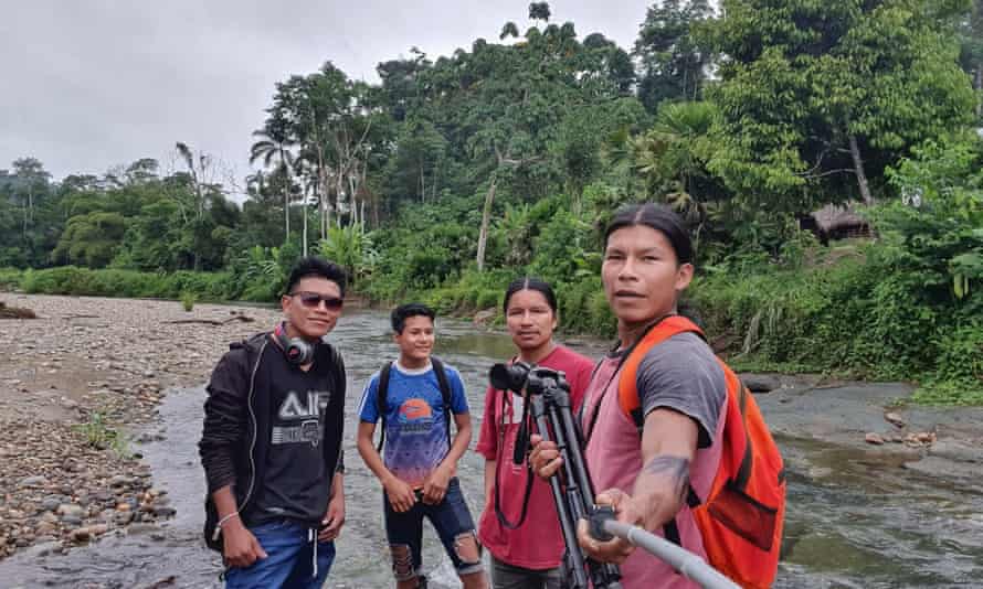 Eriberto with some of the crew and villagers in the Ecuadorian Amazon.