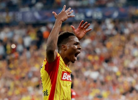 Mamadou Sangaré in action for RC Lens