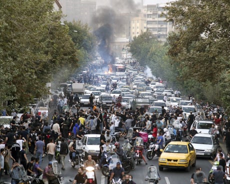 Stolen Revolution by Bozorgmehr Sharafedin and Yeganeh Torbati review – Iran’s recent history explained