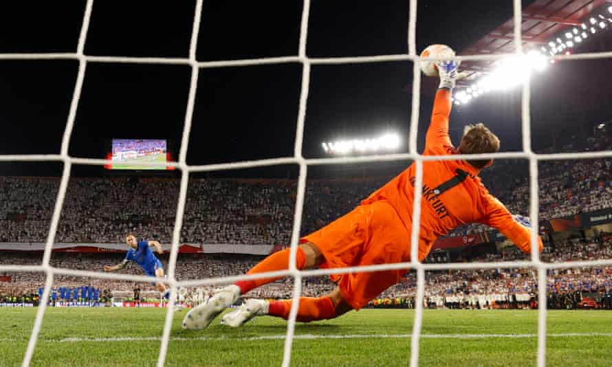 Rangers' Scott Arfield scores a penalty during the shoot-out.