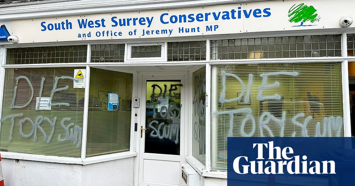 Jeremy Hunt’s Surrey office vandalised with ‘die Tory scum’ graffiti | Jeremy Hunt