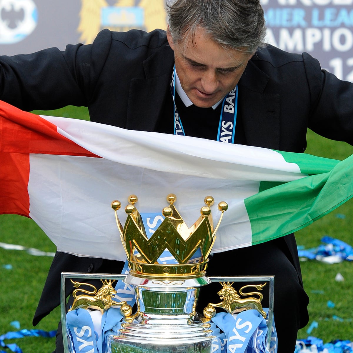 images Roberto Mancini Man City Manager manchester city paid roberto mancini