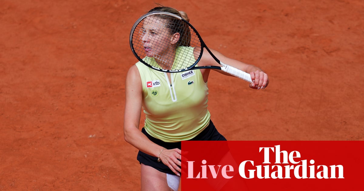Shnaider v Chwalinska, Andreeva powers past Kostyuk: French Open semi-finals – live