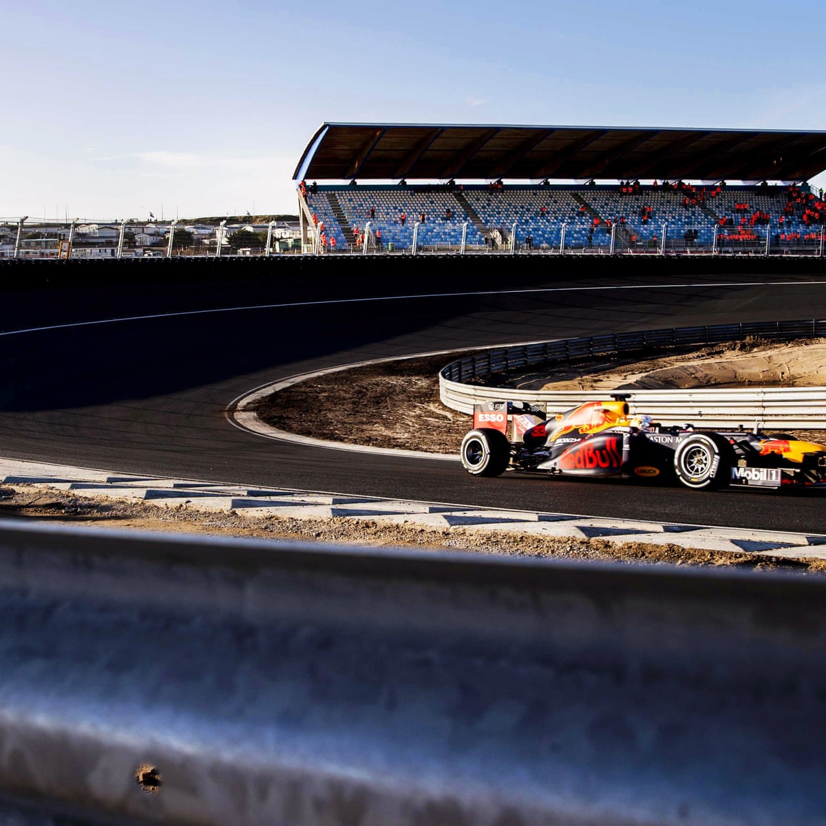 F1 Teams Set To Face Five Years Of Budget Cuts 2020 Dutch Gp Is Cancelled Sport The Guardian