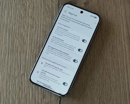 Settings available on the Pixel 10 Pro XL for configuring the Magic Cue AI feature.