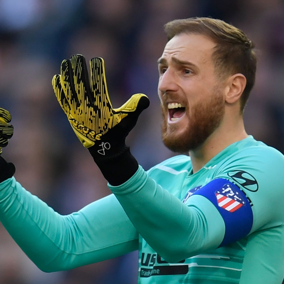 Football Transfer Rumours Chelsea To Offer Kepa Plus 25m For Jan Oblak Football The Guardian