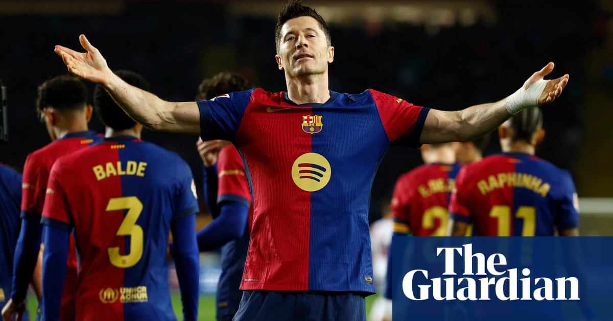 Barcelona's Flick Defends VAR Amid Controversial Win Over Rayo Vallecano