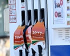 Small petrol stations urge Albanese government to crack down on fuel wholesalers as operators run dry