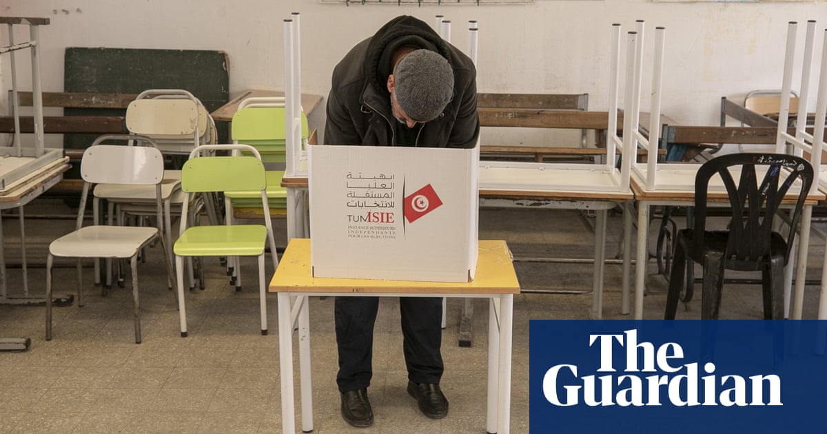 Tunisian election records 11% turnout in rejection of president’s reforms