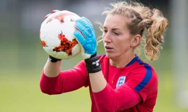 Siobhan Chamberlain in an English red shirt, with the ball