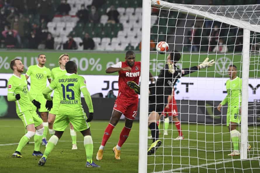 Modeste scores against Wolfsburg.