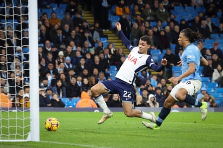 Brennan Johnson scores against Manchester City.
