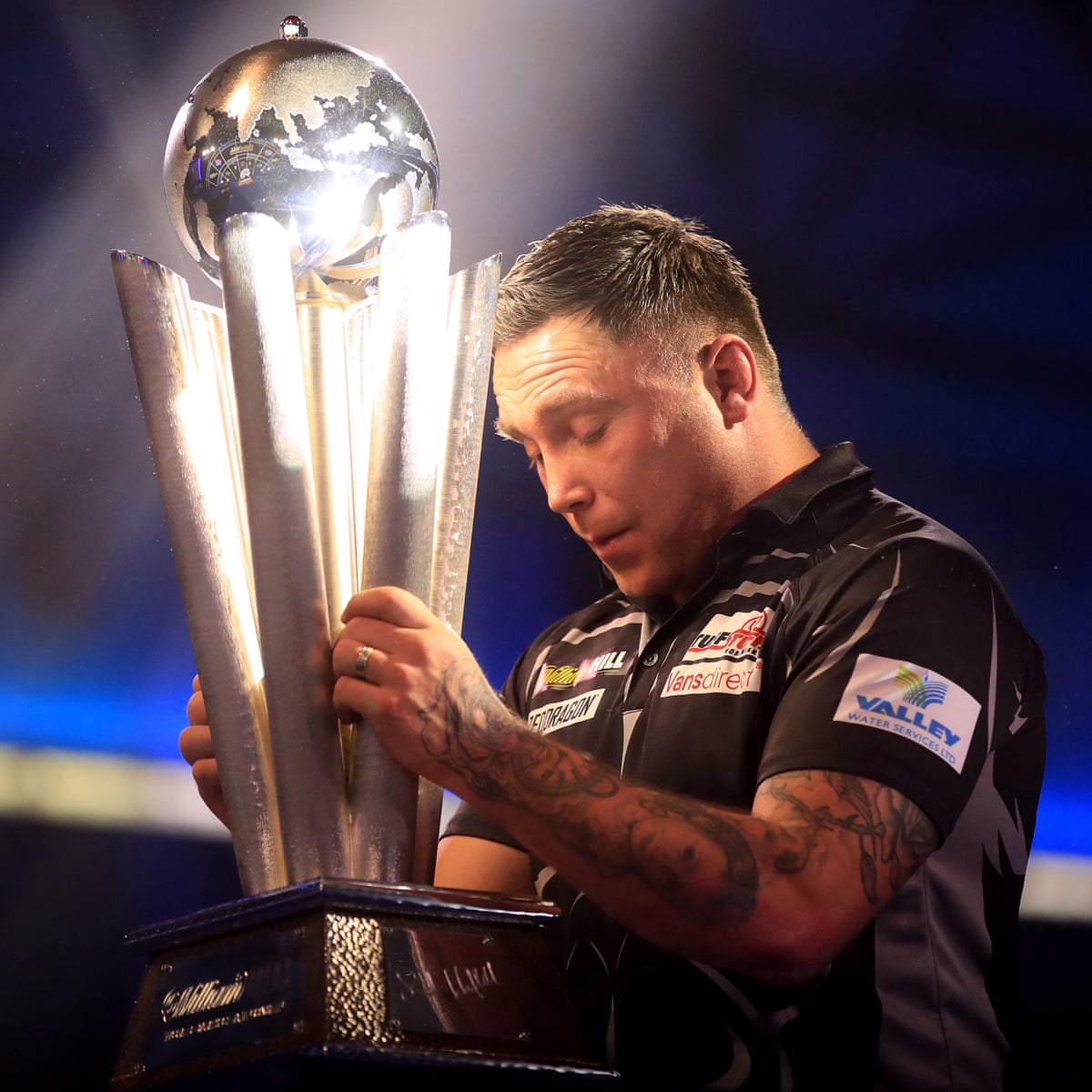 gerwyn price sweeps gary anderson aside to clinch first pdc world darts title pdc world championships the guardian