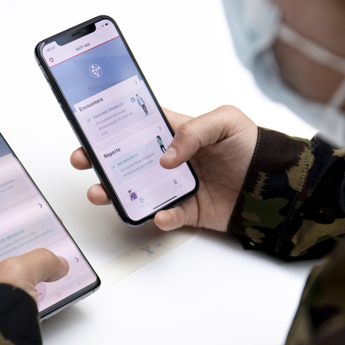 Don T Coerce Public Over Contact Tracing App Say Campaigners Law The Guardian