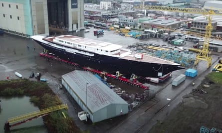 Jeff Bezos’s superyacht Y721 at the shipyard.