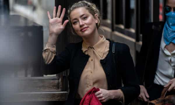 Amber Heard Said Johnny Depp Tried To Suffocate Her With Pillow Court Told Film The Guardian