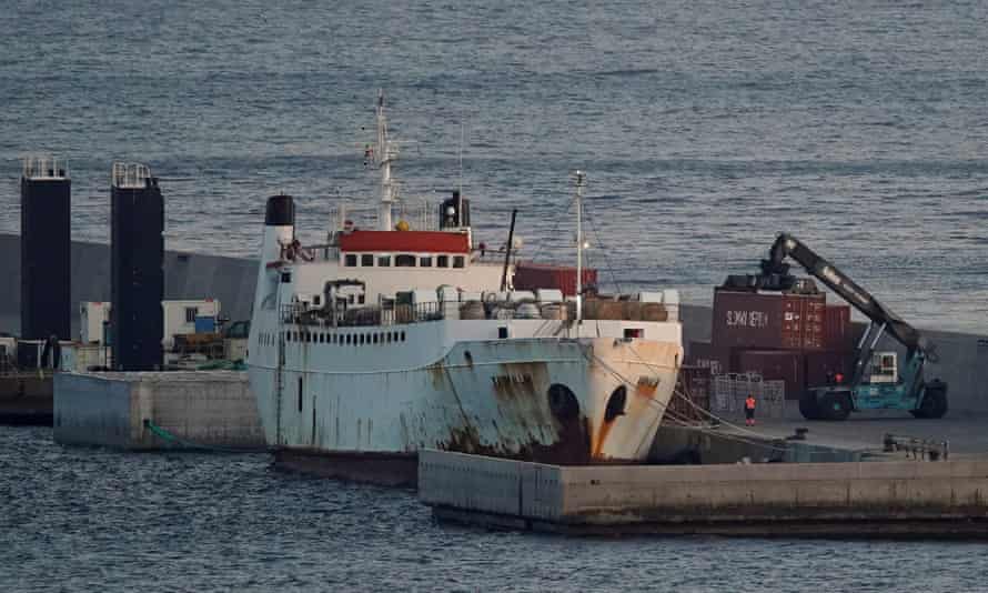 Le navire Karim Allah a accosté à Carthagène en Espagne avec plus de 850 bovins à bord.