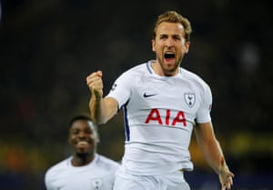 Kane celebrates after scoring the equaliser.
