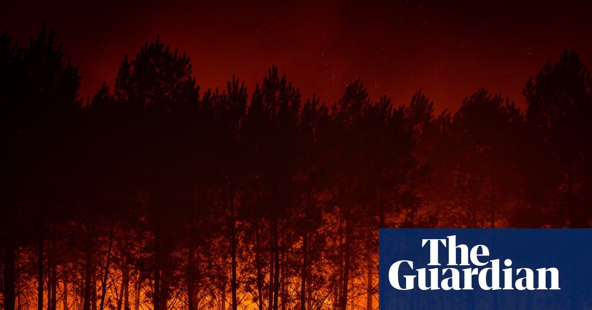 France and Spain race to contain huge wildfires before fresh heatwave begins