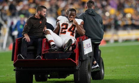 Cleveland Browns running back Nick Chubb is carted off the field after injuring his knee against the Pittsburgh Steelers