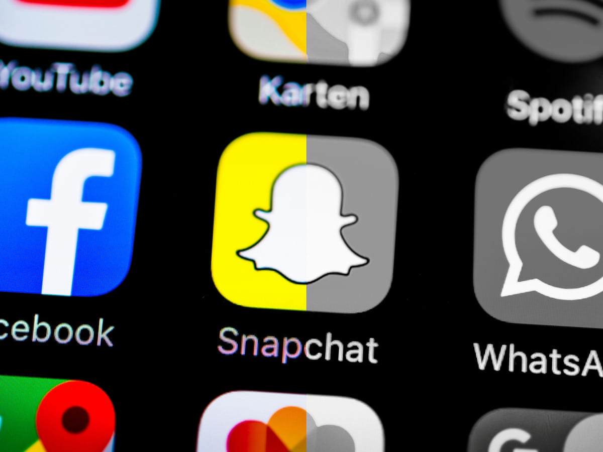 Will Turning Your Phone To Greyscale Really Do Wonders For Your Attention Smartphones The Guardian Will Turning Your Phone To Greyscale Really Do Wonders For Your Attention Smartphones The Guardian