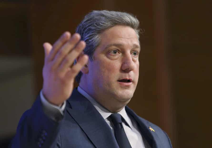 Democrat Tim Ryan will now face JD Vance for a crucial senate seat.