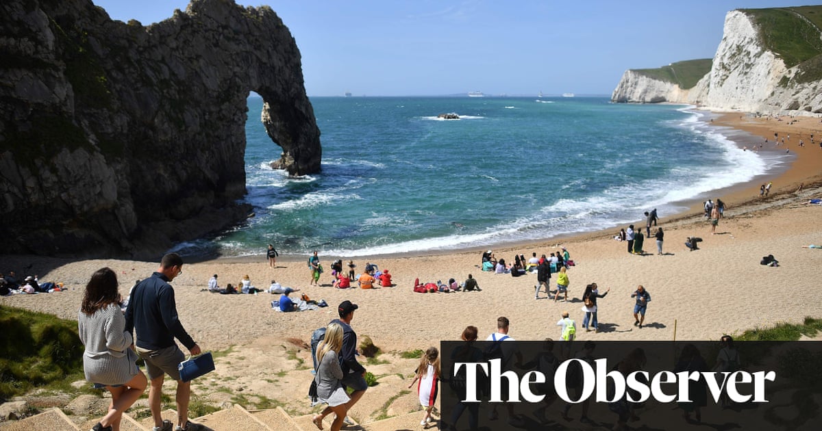 UK tourism industry in peril as overseas visitors stay away