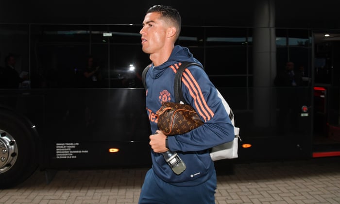 Transfer deadline day 2022: Douglas Luiz, Arthur Melo, Zakaria and Antony news – live! | Transfer window 1 Here we don’t go!