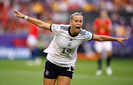 Klara Bühl celebrates scoring against Spain at Euro 2022.