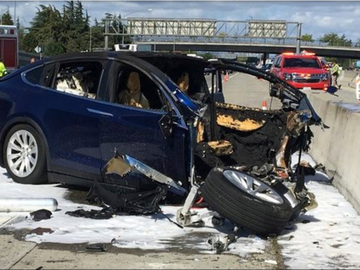 Tesla Car That Crashed And Killed Driver Was Running On Autopilot