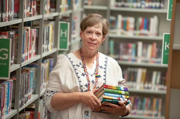 hickson holds books