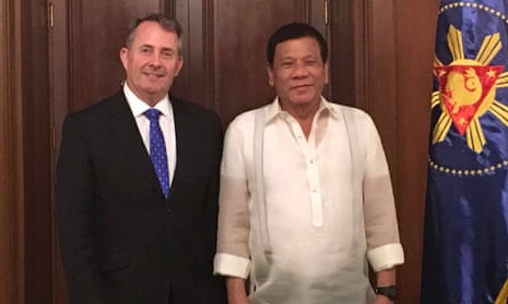 Liam Fox visits the Phillipines and meets President Rodrigo Duterte