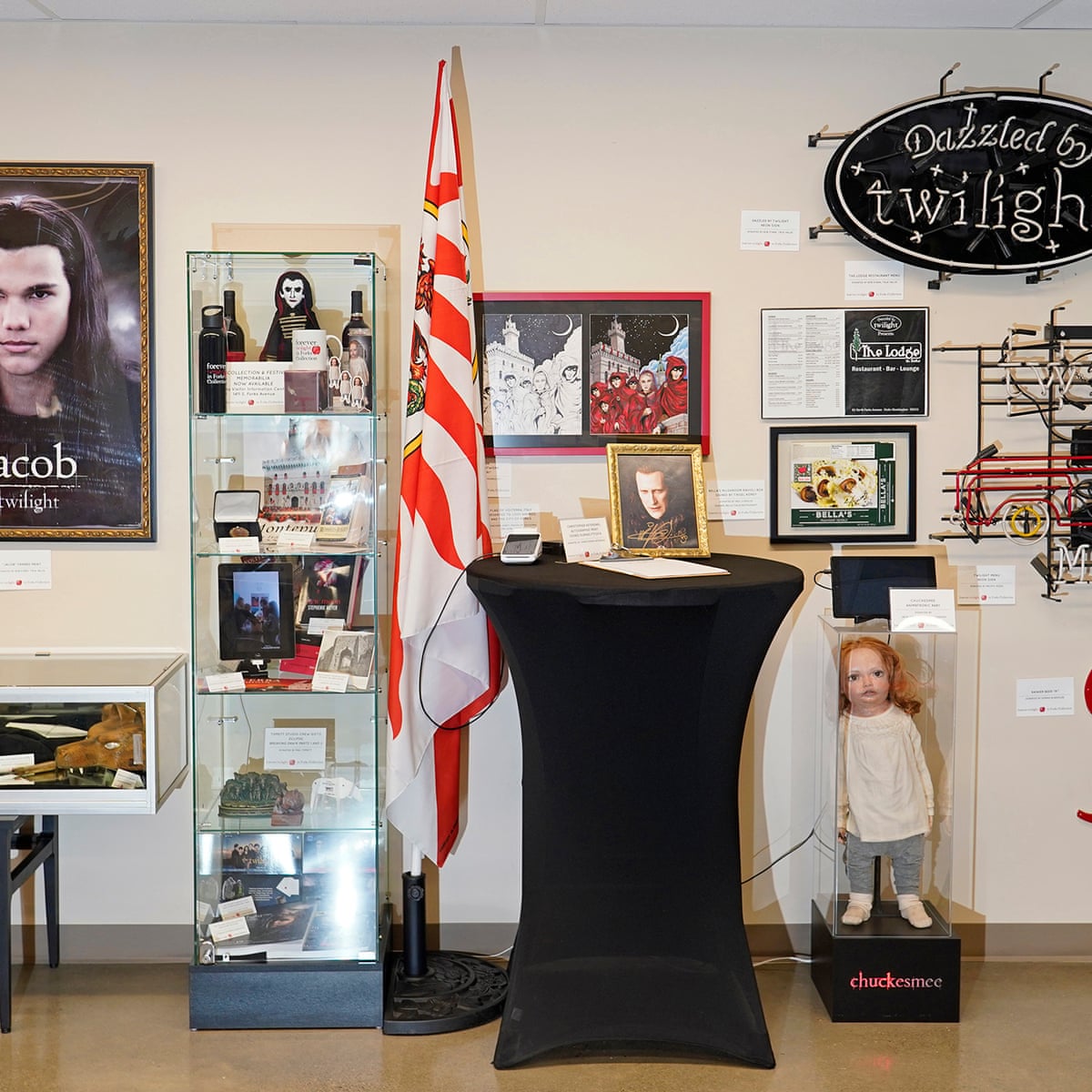 I Ve Heard Lots Of High Pitched Screaming Inside The Twilight Museum In Pictures Twilight The Guardian I Ve Heard Lots Of High Pitched Screaming Inside The Twilight Museum In Pictures Twilight The Guardian