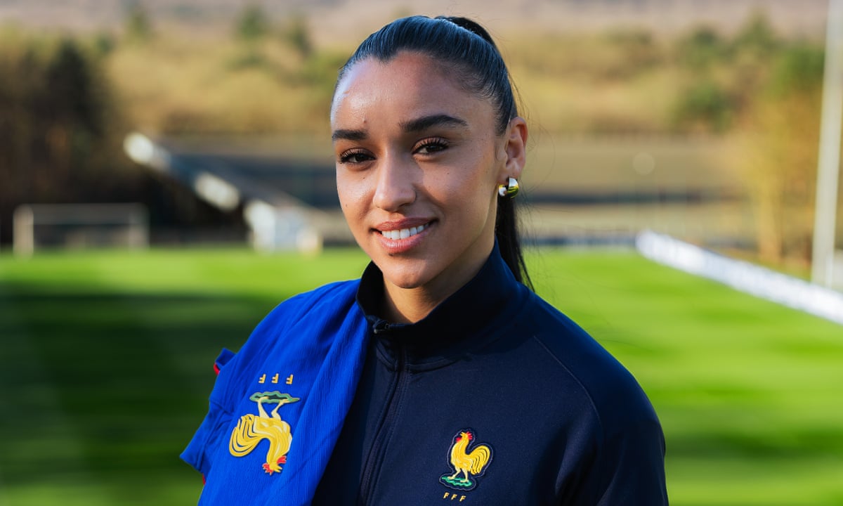 France's Sakina Karchaoui: 'If everyone brings their own little madness, it will make us win' | Women's football | The Guardian